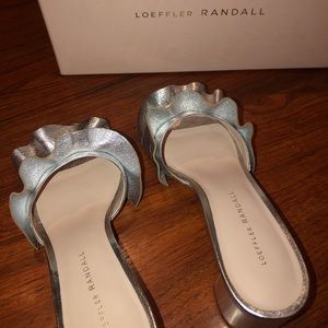 Vera Ruffle Slide Sandal